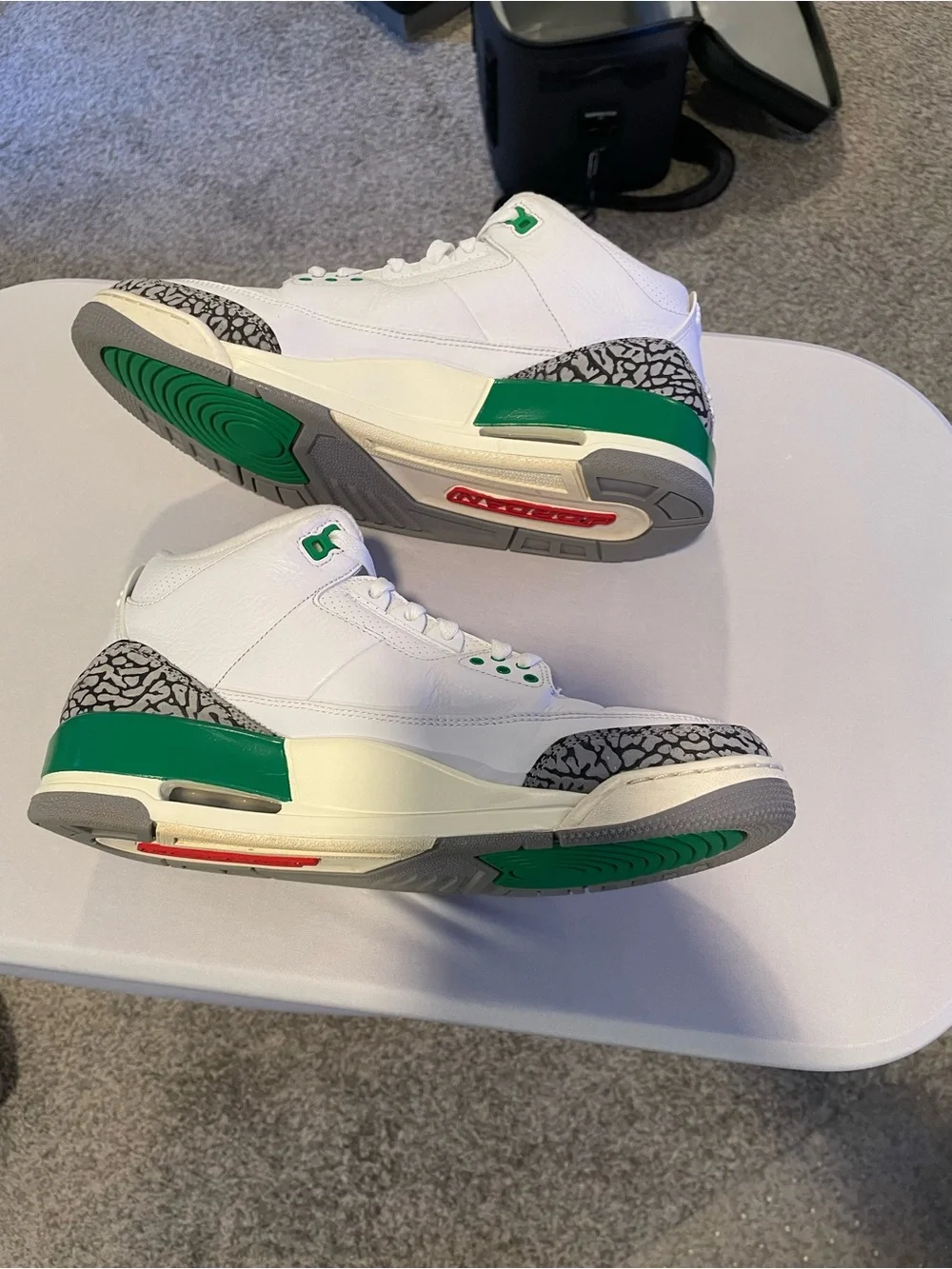 Air Jordan 3 Lucky Green Size 12W (10.5M)  OG Box CK9246-136